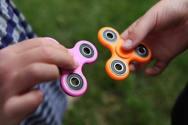 spinner-4070822